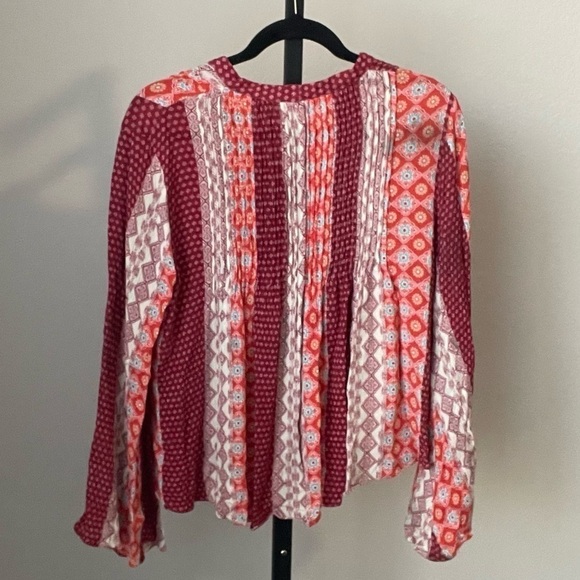 Altar'd State Multi Printed Blouse Size Large - Picture 2 of 3